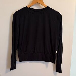 Vuori Black Long Sleeve Women's Tee